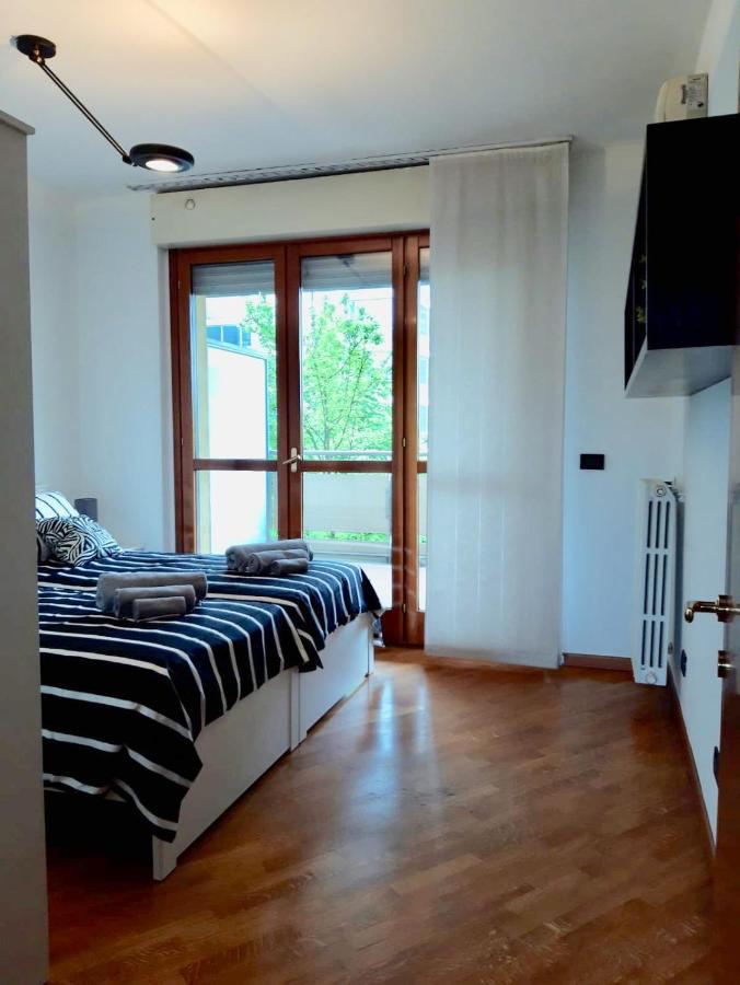 Bedandbreakfast Eni Torri Lombarde San Donato Bbqueen San Donato Milanese Exterior foto